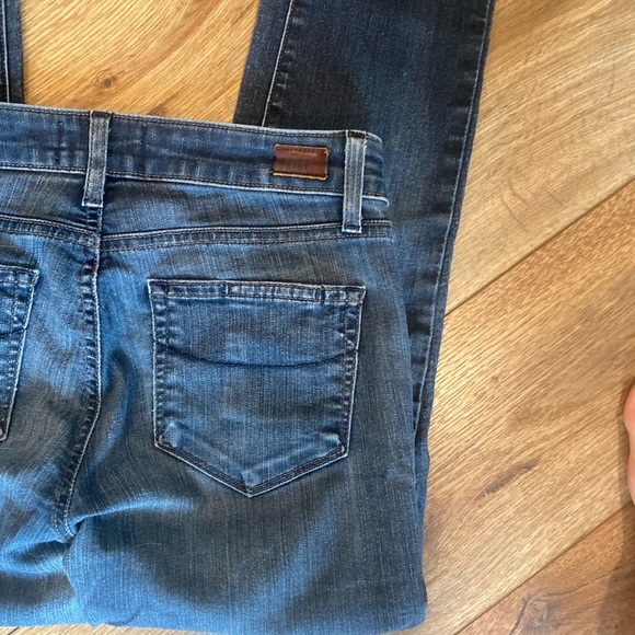 Paige Skyline Skinny Jeans - Picture 8 of 9